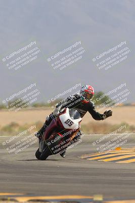 media/Sep-30-2023-SoCal Trackdays (Sat) [[636657bffb]]/Turn 15 (1120am)/